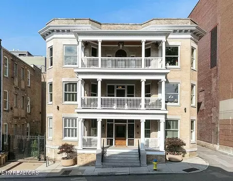 615 State St #202, Knoxville, TN 37902