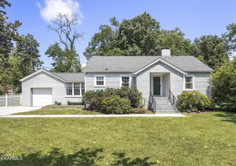 4051 Sutherland Ave, Knoxville, TN 37919