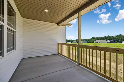 Exterior - 100 Morgan Ln, Dickson, TN 37055 photo 9 of 13