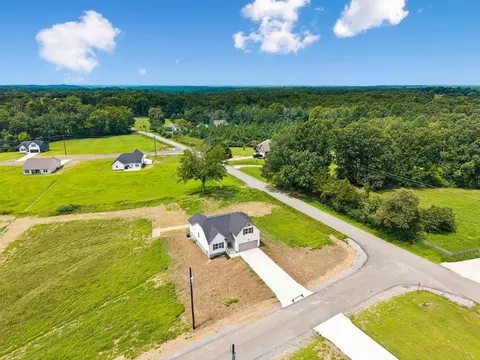 View/Area - 100 Morgan Ln, Dickson, TN 37055 photo 3 of 8