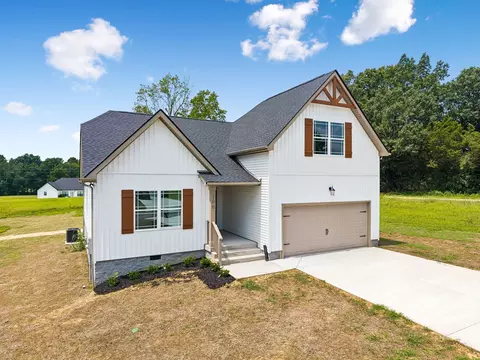 Exterior - 100 Morgan Ln, Dickson, TN 37055 photo 6 of 13