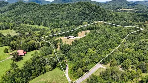 811 Belltown Rd, Tellico Plains, TN 37385