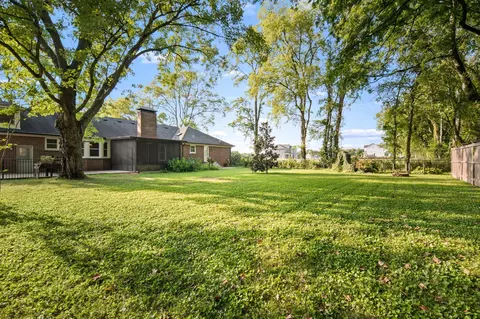 Exterior - 2814 Archer Ave, Murfreesboro, TN 37129 photo 12 of 16