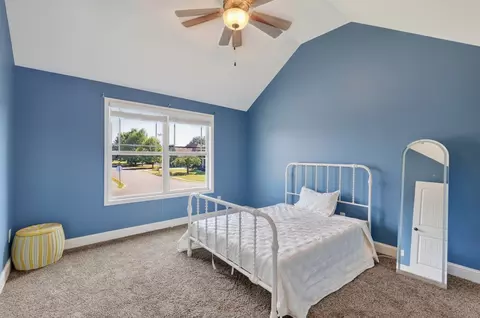 Bedroom - 2434 Turtle Trce, Murfreesboro, TN 37127 photo 4 of 6