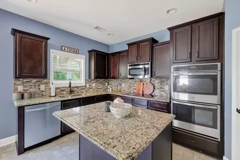 Kitchen - 2434 Turtle Trce, Murfreesboro, TN 37127 photo 1 of 3