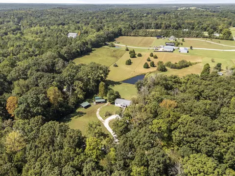 View/Area - 1432 Lecomte Rd, Dickson, TN 37055 photo 10 of 16