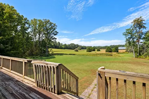 Exterior - 1432 Lecomte Rd, Dickson, TN 37055 photo 6 of 15