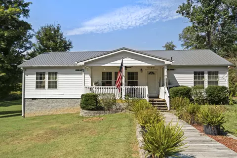 Exterior - 1432 Lecomte Rd, Dickson, TN 37055 photo 3 of 15
