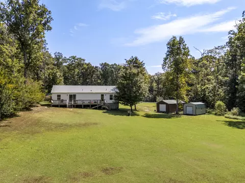 Exterior - 1432 Lecomte Rd, Dickson, TN 37055 photo 11 of 15