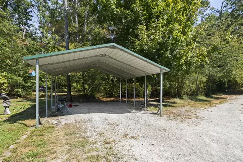 Exterior - 1432 Lecomte Rd, Dickson, TN 37055 photo 14 of 15