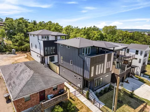 913 33rd Ave N #B, Nashville, TN 37209