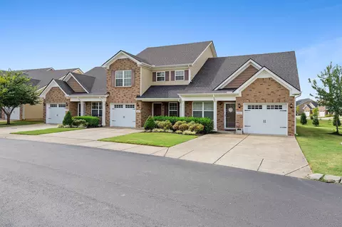 Exterior - 3442 Risen Star Dr, Murfreesboro, TN 37128 photo 2 of 4