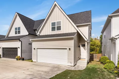 1910 Hutton Dr # B, Nashville, TN 37210