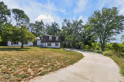 742 Bates Rd # C, Lebanon, TN 37087