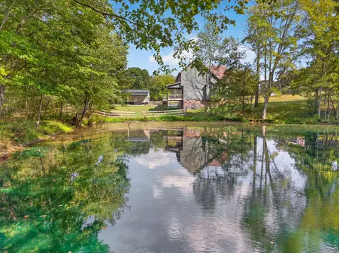 1415 Southside Rd, Southside, TN 37171