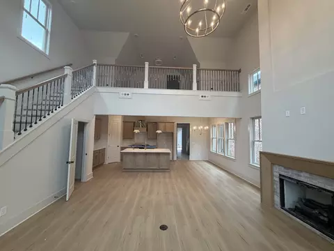 2549 Buckner Ln, Thompsons Station, TN 37179