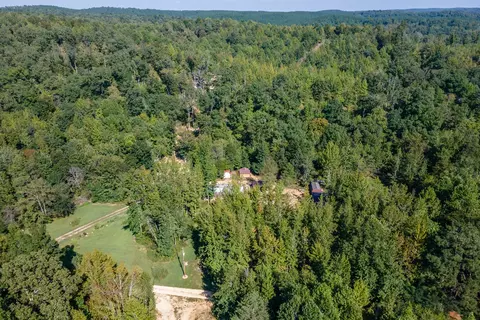 664 Russ Valley Rd, Lobelville, TN 37097