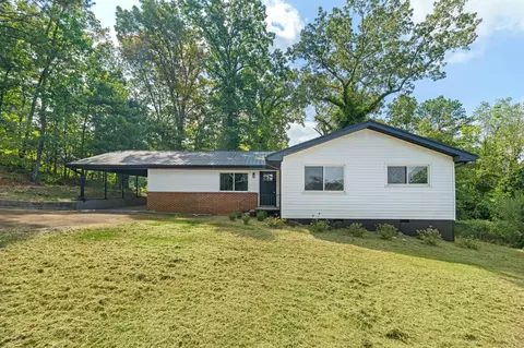 3706 Hemingway Dr, Chattanooga, TN 37406