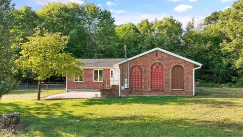 204 New Center Rd, Sevierville, TN 37876