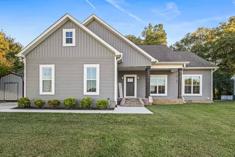 2656 Laws Rd, Mcminnville, TN 37110