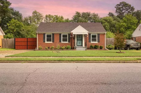 1068 Goodman St, Memphis, TN 38111