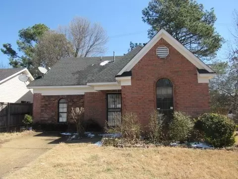 3490 Kirby Terrace Dr, Memphis, TN 38115