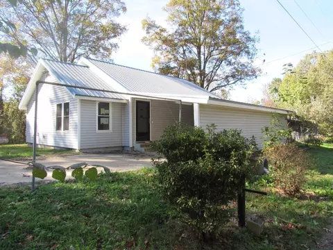 87 Fletcher Rd, Burlison, TN 38015