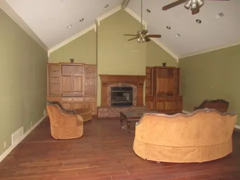 9800 E Holmes Rd, Collierville, TN 38017 photo 5