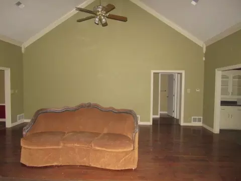 9800 E Holmes Rd, Collierville, TN 38017 photo 6