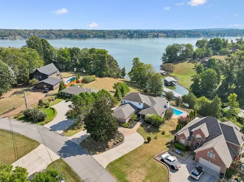 339 Lakeview Cir, Mount Juliet, TN 37122