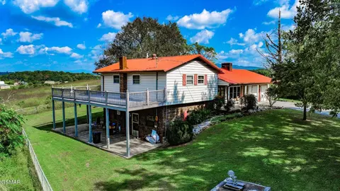 450 Cottage Way, Parrottsville, TN 37843
