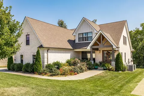 1221 Ben Forkum Dr, Lebanon, TN 37087