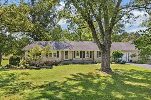 359 Cc Camp Rd, Cookeville, TN 38501
