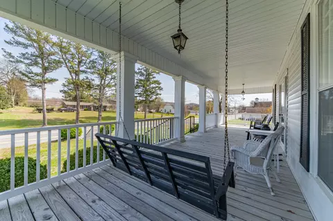 317 N Main St, Cornersville, TN 37047