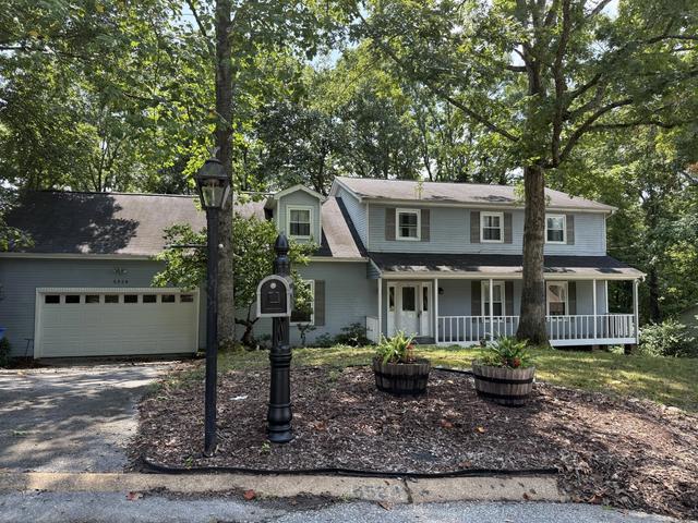 6524 Lake Shadows Cir, Hixson, TN 37343