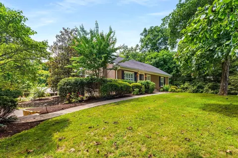 8475 Mccrory Ln, Nashville, TN 37221