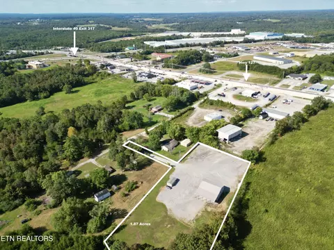 165 Ramey Rd, Crossville, TN 38571
