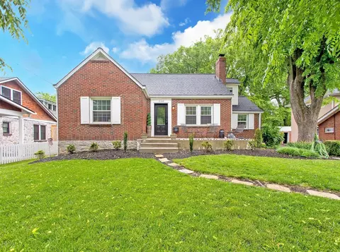 2109 Natchez Trce, Nashville, TN 37212