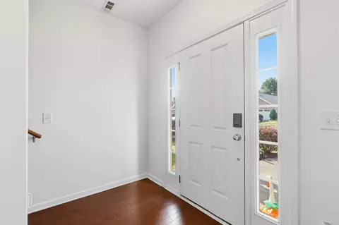 Entry Way - 1025 Hemlock Dr, Spring Hill, TN 37174 photo 3 of 6