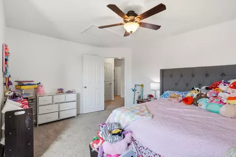 Bedroom - 1025 Hemlock Dr, Spring Hill, TN 37174 photo 4 of 6