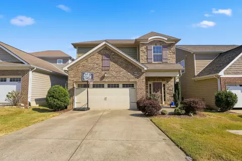 Exterior - 1025 Hemlock Dr, Spring Hill, TN 37174 photo 2 of 8