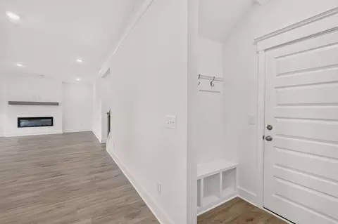 Entry Way - 4931 Kai Dr, Murfreesboro, TN 37129 photo 3 of 6