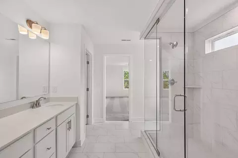 Bath - 4931 Kai Dr, Murfreesboro, TN 37129 photo 3 of 3