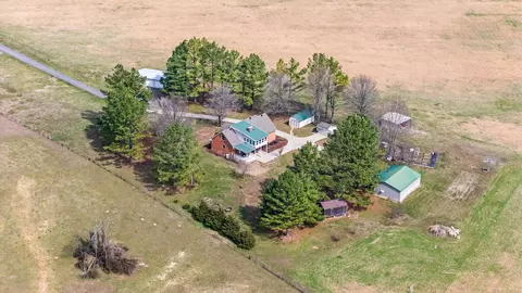 300 Governor Hall Rd # A, Castalian Springs, TN 37031