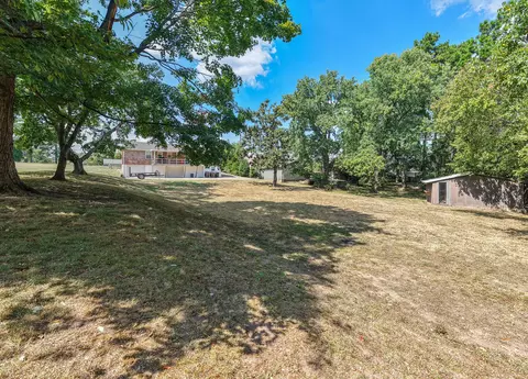 4716 Trousdale Dr, Nashville, TN 37220