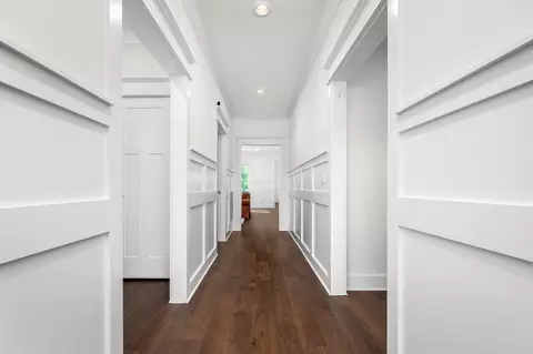 Entry Way - 2106 Windsor St, Murfreesboro, TN 37130 photo 2 of 4