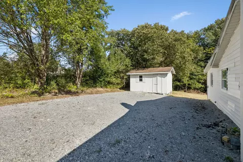 Exterior - 210 Donegan Crossing Rd, Dickson, TN 37055 photo 5 of 5