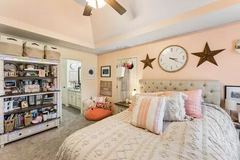 Bedroom - 728 Furman Dr, Murfreesboro, TN 37129 photo 4 of 5