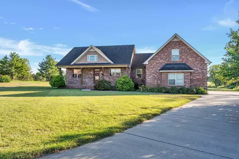 120 Golfers Cir, Portland, TN 37148