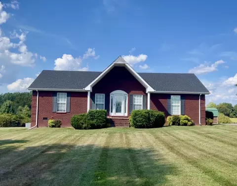 2117 Austin Rd, Lafayette, TN 37083